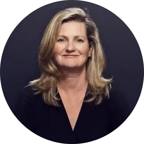 Headshot of Niki Jones.